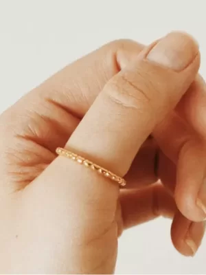 Simple 18k Gold Ring
